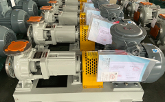 選擇不銹鋼防腐泵時應(yīng)該考慮什么因素